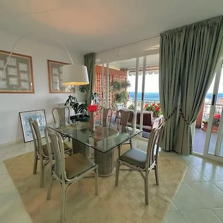 Casa Nostra * San Remo